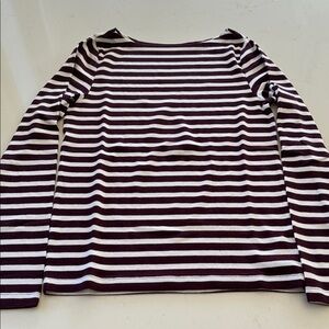GAP Burgundy and White Striped Tee Size: L NWOT ✨